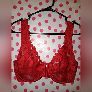 Victoria Secret Very Sexy Unlined Demi Lipstick Red ♥️🍒💄 34DDD NWT